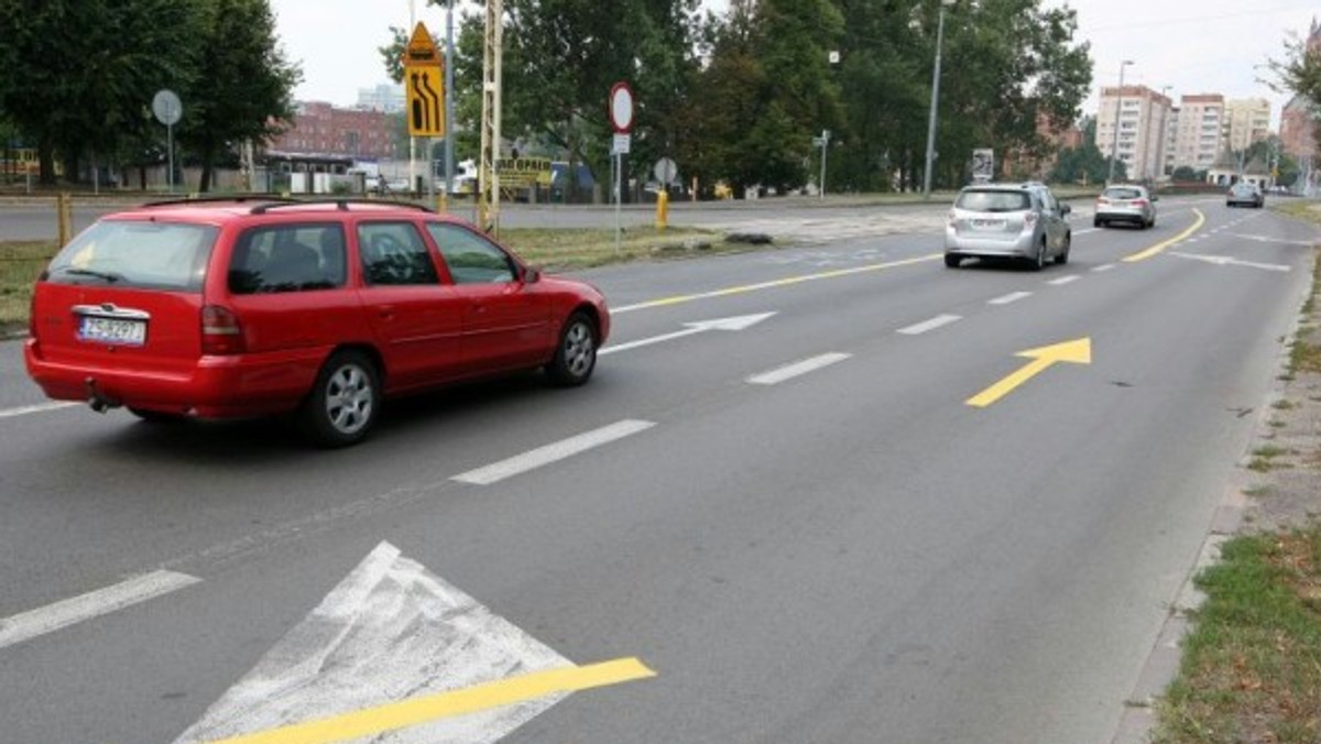 Zmiany w komunikacji na ul. Energetyków i Gdańskiej na szczęście nie sparaliżowały ruchu w mieście. Obyło się bez porannych korków. W popołudniowym szczycie kierowcy stali już w sporych korkach.