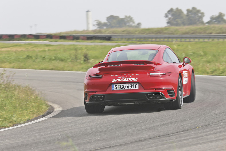 Porsche 911 Turbo S