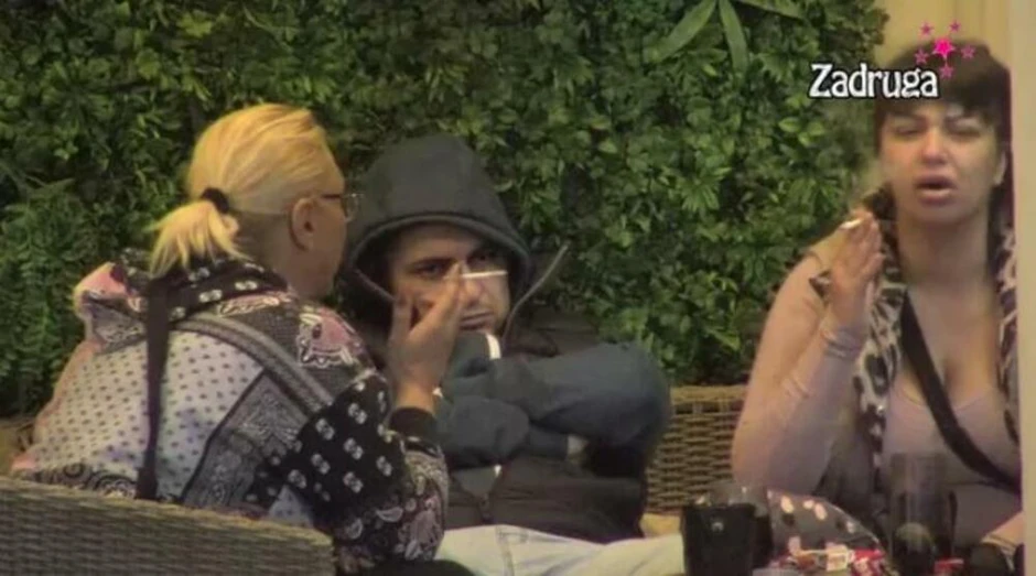 Miljana, Zola i Bebica