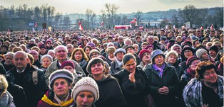 Lewica, liberałowie i prawica - wszyscy potrzebują "ciemnego ludu"