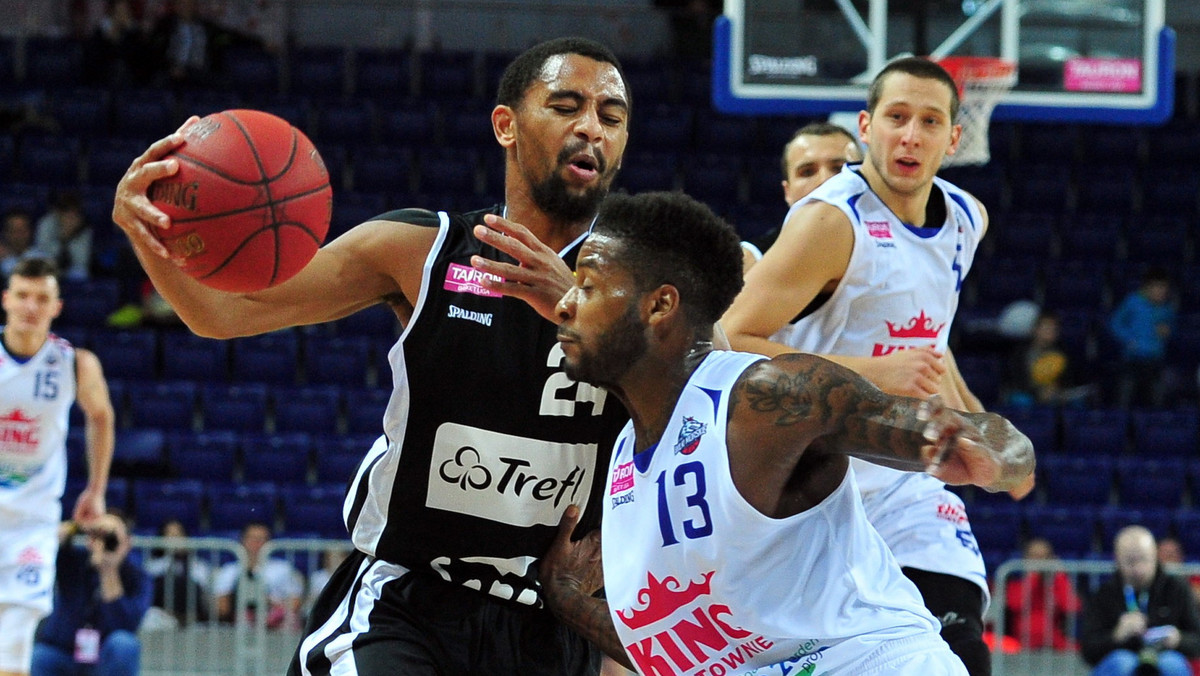 Stelmet BC Zielona Góra jest w tej chwili jedynym w tym sezonie Tauron Basket Ligi zespołem, który wciąż nie zaznał goryczy porażki. W spotkaniu czwartej kolejki ekipa ta pokonała Polpharmę Starogard Gdański 78:71.