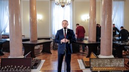 okrągły stół porwał nurt historii [felieton]