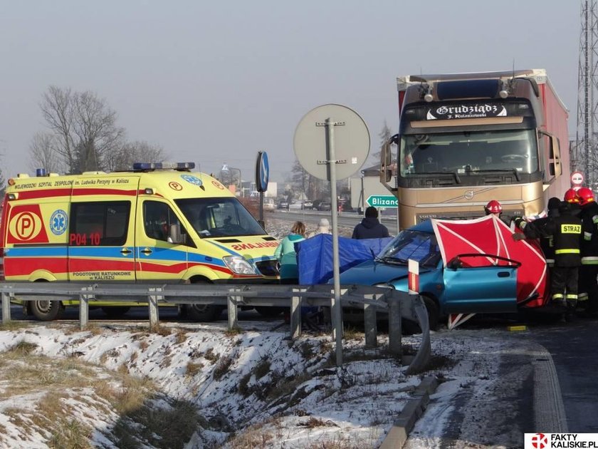 Tragiczny wypadek. Żona zginęła, mąż w ciężkim stanie