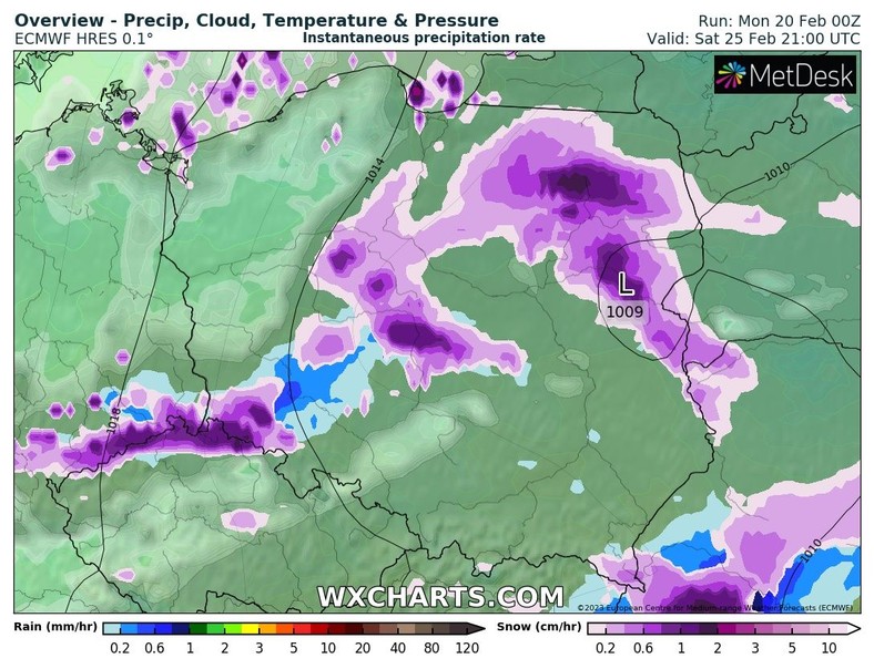 W weekend w wielu regionach jest też szansa na śnieg z deszczem i śnieg