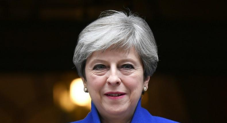 British Prime Minister Theresa May is due to hold talks with Northern Ireland's Democratic Unionist Party to secure an informal alliance to prop up her minority government