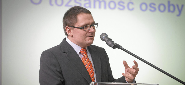 Tomasz Terlikowski: żeby urodziło się jedno dziecko z in vitro, trzeba poświęcić życie do 20 innych dzieci