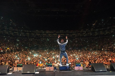 Wizkid at one of his sold out concerts [Instagram/WizkidAyo] 