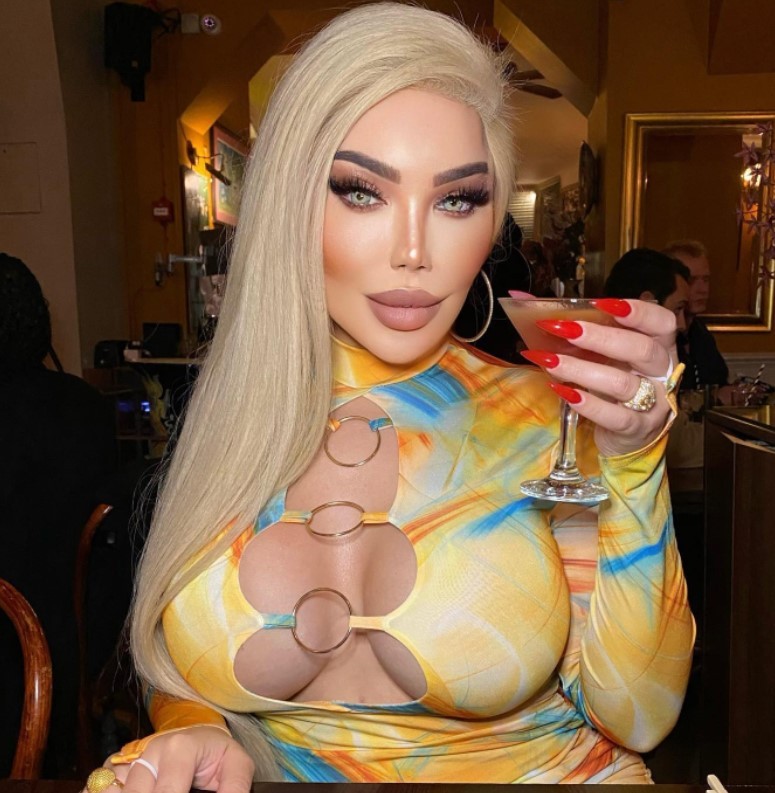 Živá Barbie Jessica Alves ma za sebou nespočetné množstvo zákrokov.