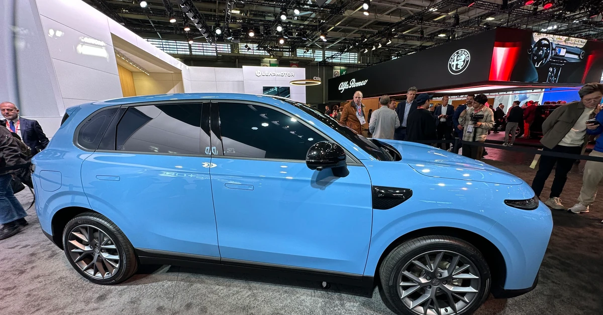 Nowy SUV wjeżdża do Polski i tak wygląda. Pod maską 218 KM. Ile kosztuje?