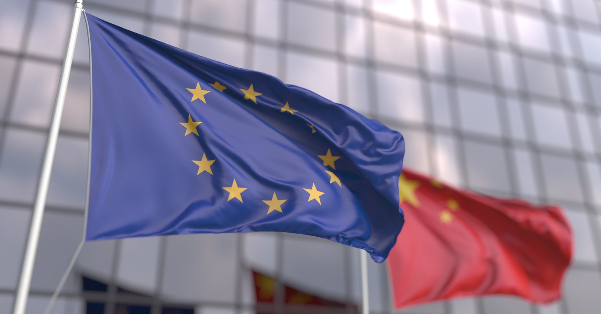 Bilion dolarów chińskiej nadwyżki handlowej. Zmniejszono restrykcje dotyczące metali ziem rzadkich