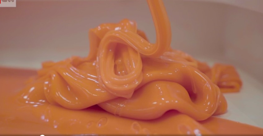 Gel kompanije D3O pri udaru postaje čvrst