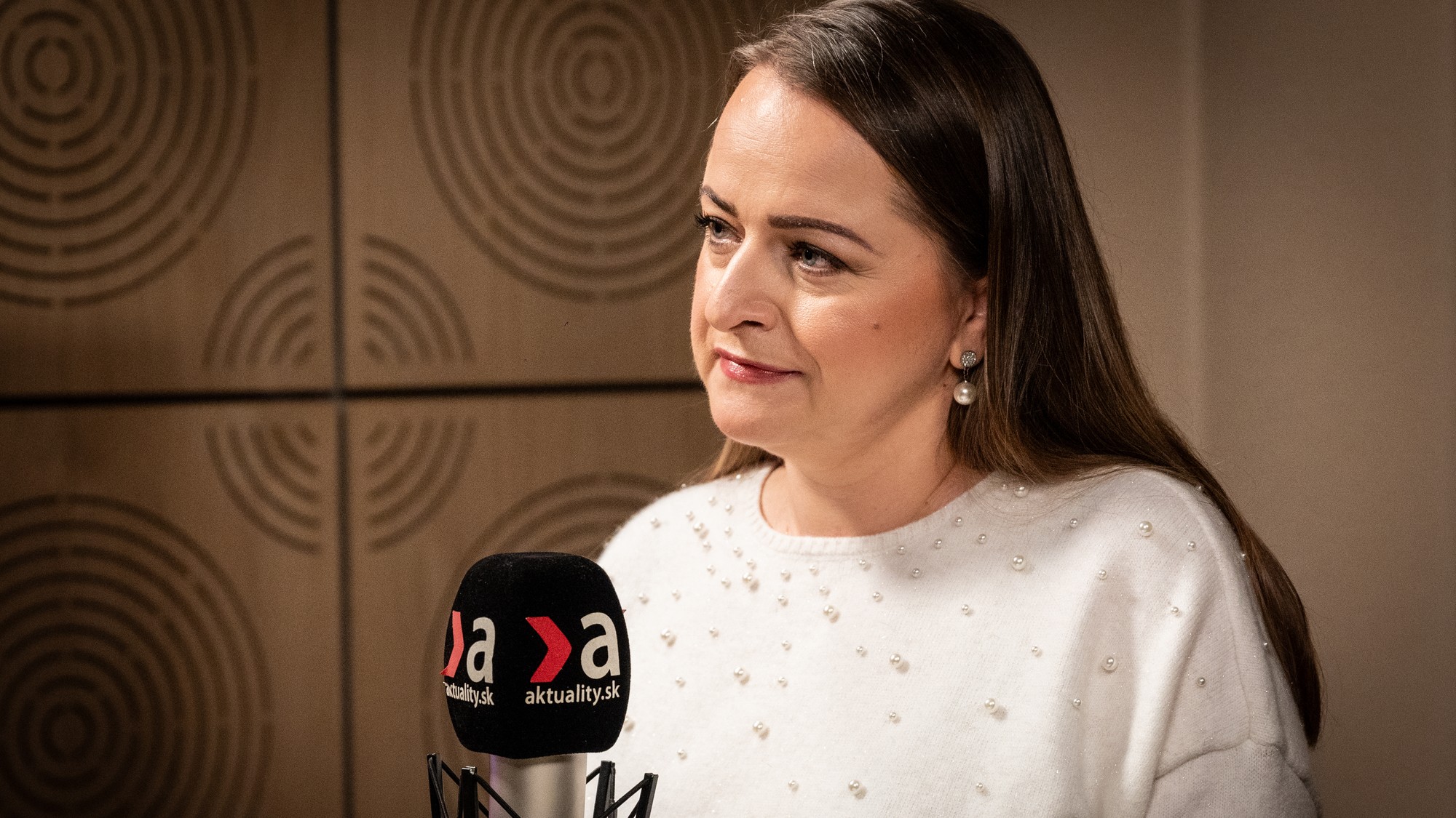 Aktuality nahlas s Monikou Uhlerovou a Braňom Dobšinským