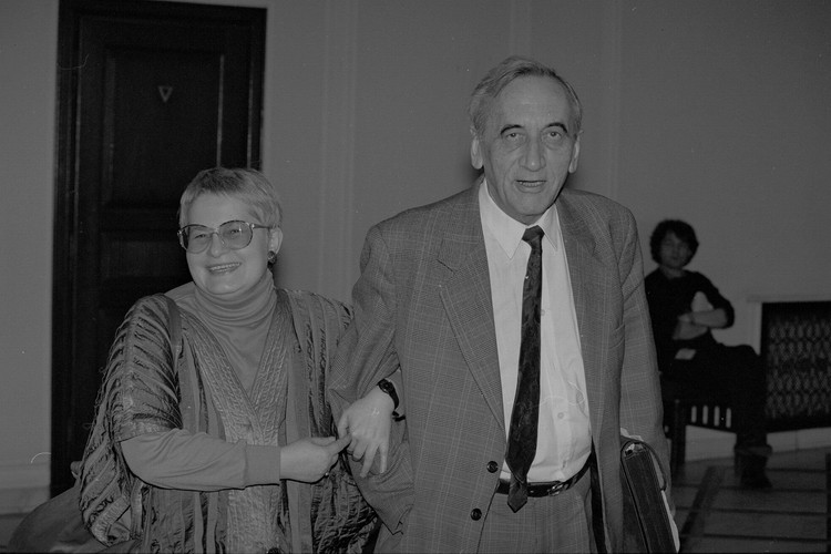 Tadeusz Mazowiecki i Barbara Labuda