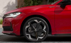 Nowa Skoda wjeżdża do Polski. Oto czeska rakieta dla dużej rodziny. Nie tylko styl kradnie show