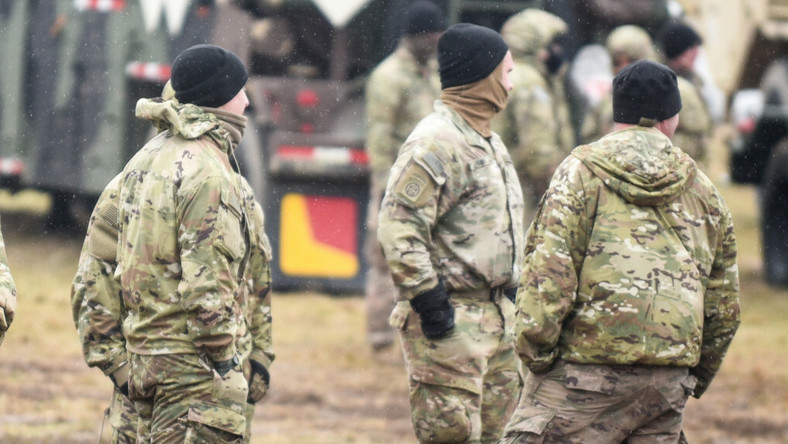 Amerykańscy żołnierze szkolą w Polsce ukraińskich żołnierzy z obsługi broni