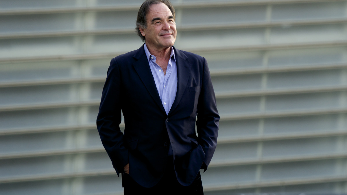 Oliver Stone zrezygnował z pracy nad niezatytułowanym jeszcze filmem biograficznym o Martinie Lutherze Kingu studia DreamWorks.