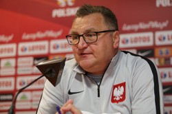 Michniewicz: Liczę na pospolite ruszenie pod moim dowództwem