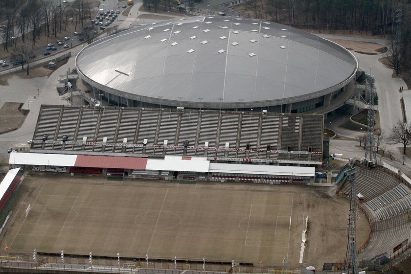 Wiemy ile sponsorzy płacą za nazwy polskich stadionów i hal! GALERIA