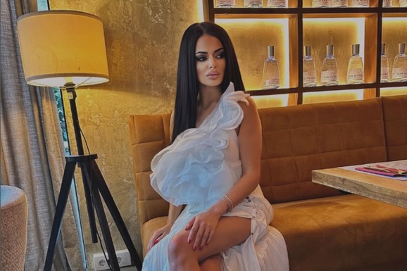 Jovana se uselila u kuću našeg pevača na Kosmaju, a onda prošla kroz pakao: "Ovo nijednoj ženi ne bih poželela"