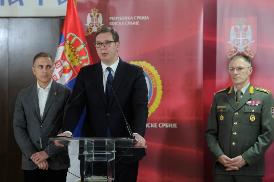 Nebojša Stefanović, Aleksandar Vučić i general Milan Mojsilović