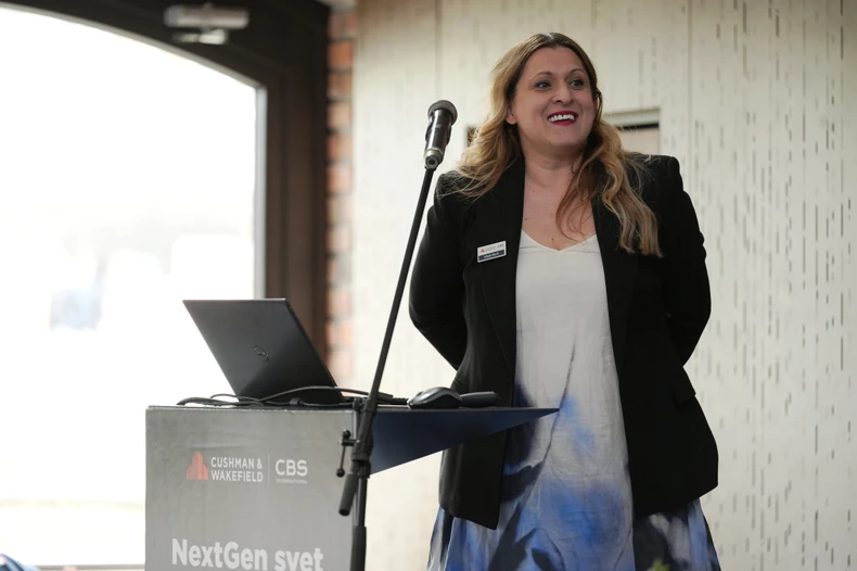 Silvija Đurić,Head of Project Management