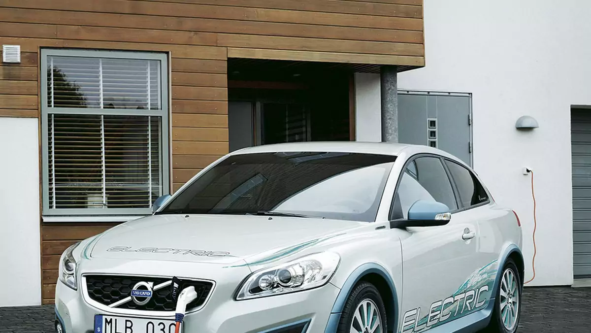 Volvo C30 Electric: Szwed, który szuka kontaktu