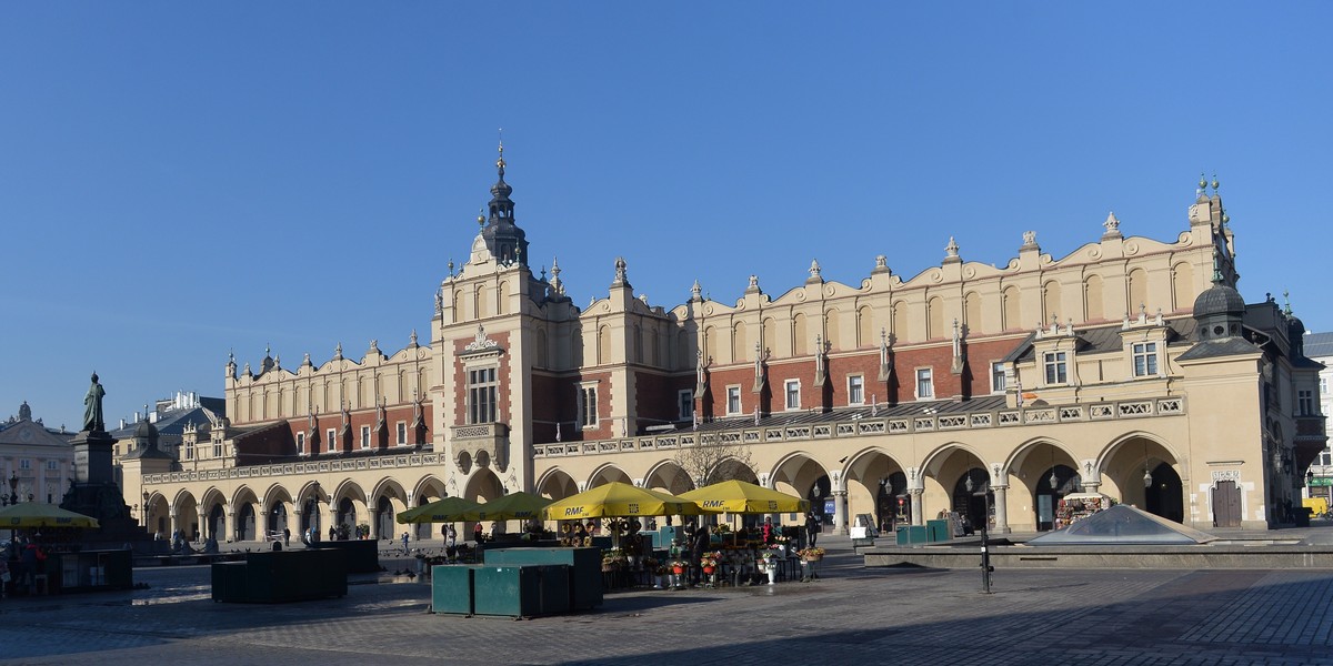 58-latka zdewastowała sukiennice