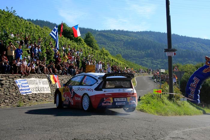 Rajd Niemiec 2010: Loeb liderem, Kościuszko na łące (1. etap, fot. Rallyworld©Willy Weyens)