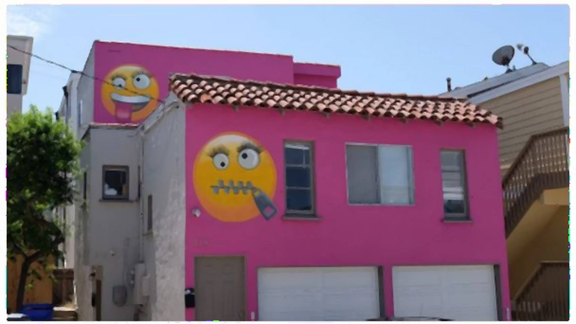 Ez az Emoji-ház tette pokollá a szomszédok életét – FOTÓ