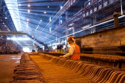 Dywidenda KGHM: Propozycje prezesa są rozsądne, ale szanse na realizację niewielkie