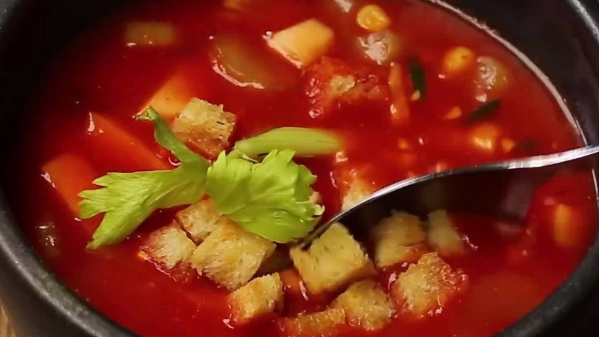 Zupa pomidorowo-selerowa