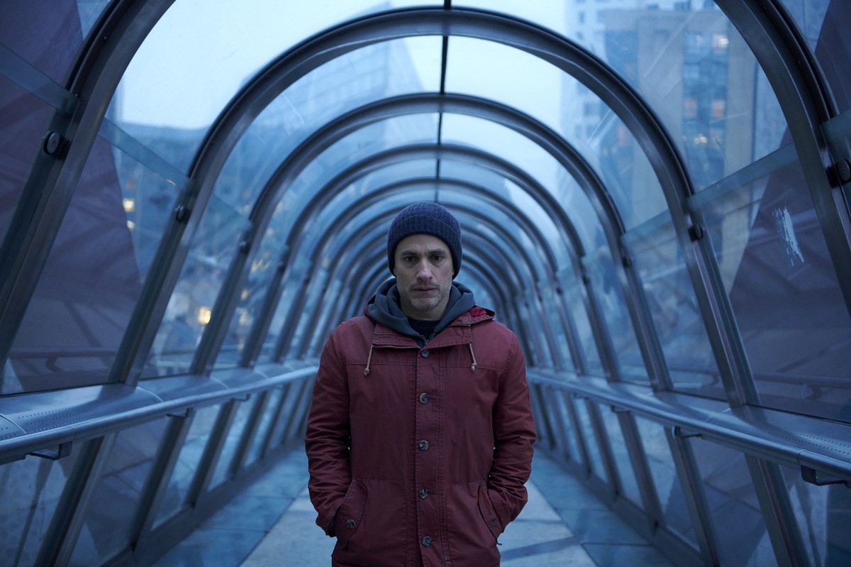 Gael García Bernal w filmie "Another End"