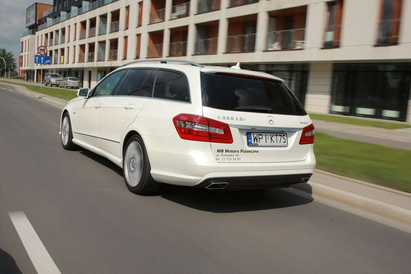 Skoda Superb kontra BMW serii 5 i Mercedes klasy E