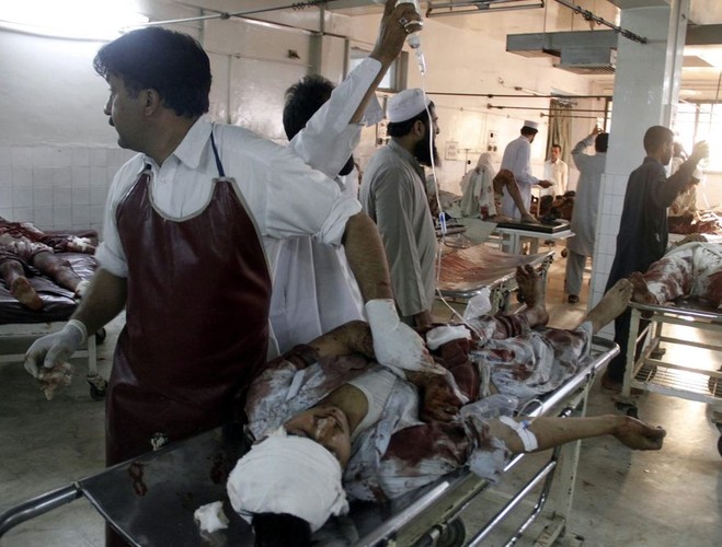 Do szpitali trafiło ponad stu rannych, w tym 40 w stanie krytycznym