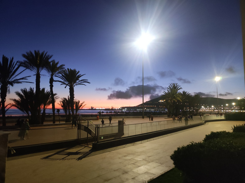 Agadir nocą.