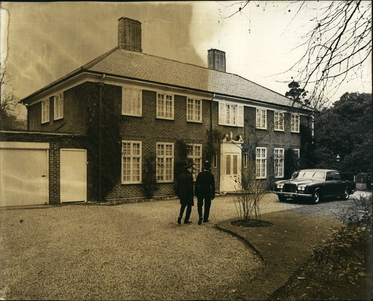 Dom Alicka i Muriel McKay w Londynie.