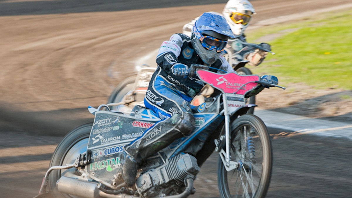 Na godzinę 19:30 zaplanowano rozpoczęcie przełożonego meczu XII kolejki Speedway Ekstraligi: Tauron Azoty Tarnów - Włókniarz Częstochowa. Niestety z powodu złych warunków atmosferycznych mecz i w tej dacie nie zostanie przeprowadzony.