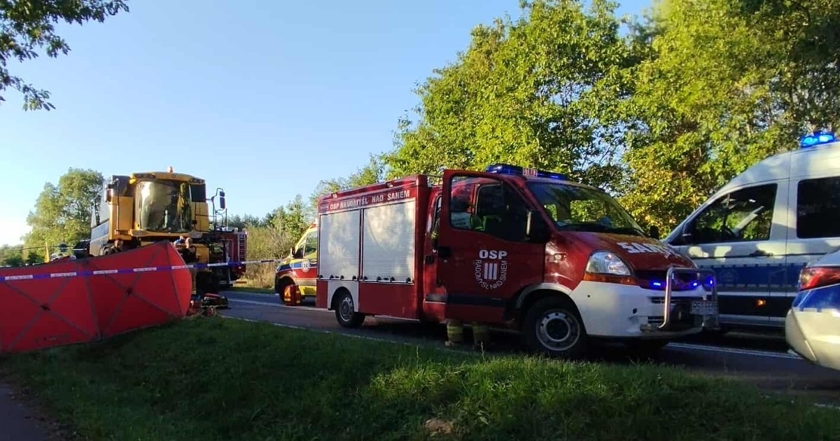 Koszmar na Podkarpaciu w ostatnią niedzielę lata. 21-latek wbił się w rolniczą maszynę