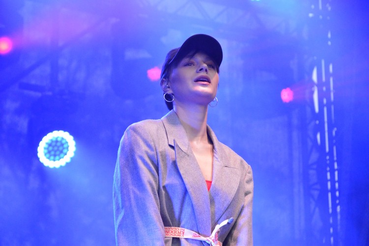 Rosalie. na koncercie Męskie Granie 2018. Warszawa 2018.08.20