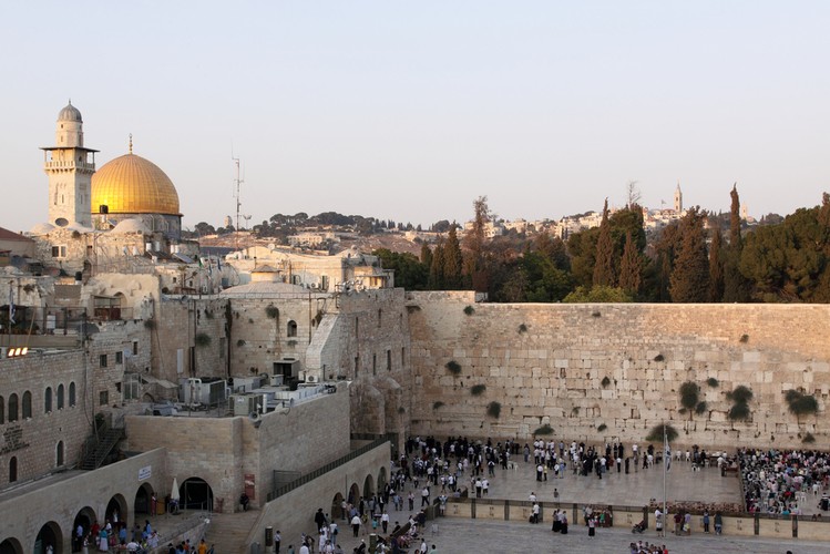 To trzeba wiedzieć przed podróżą do Izraela - ubranie