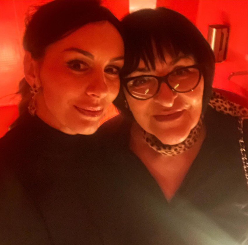 Sloboda Mićalović sa majkom Milicom