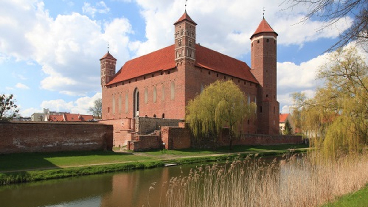 Każdy może wspomóc muzealników w osiągnięciu celu. Trwa bowiem głosowanie w ramach krajowego etapu selekcji obiektów, które ubiegają się o Znak Dziedzictwa Europejskiego w edycji 2017. Może on pozwolić na pozyskanie unijnego dofinansowania.