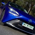 Jeździliśmy wodorową Toyotą Mirai. To auto przyszłości, ale dziś... potrzebuje jeszcze lawety