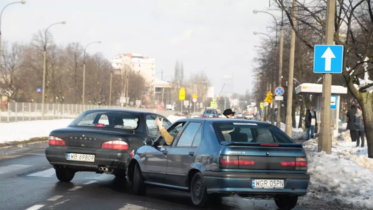 Wymuszanie pierwszeństwa -  czyli, spychologia stosowana