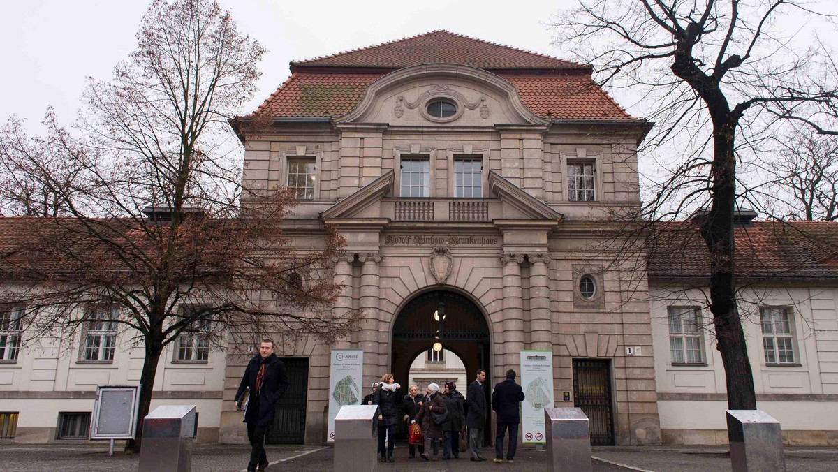 W wielu niemieckich szpitalach brakuje lekarzy i personelu medycznego. Dlatego mile widziani są w RFN lekarze z innych krajów. W przypadku Polaków wystarczy dobra znajomość języka niemieckiego.