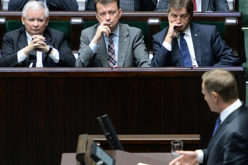 Jarosław Kaczyński i Donald Tusk w Sejmie, 2014 r. 