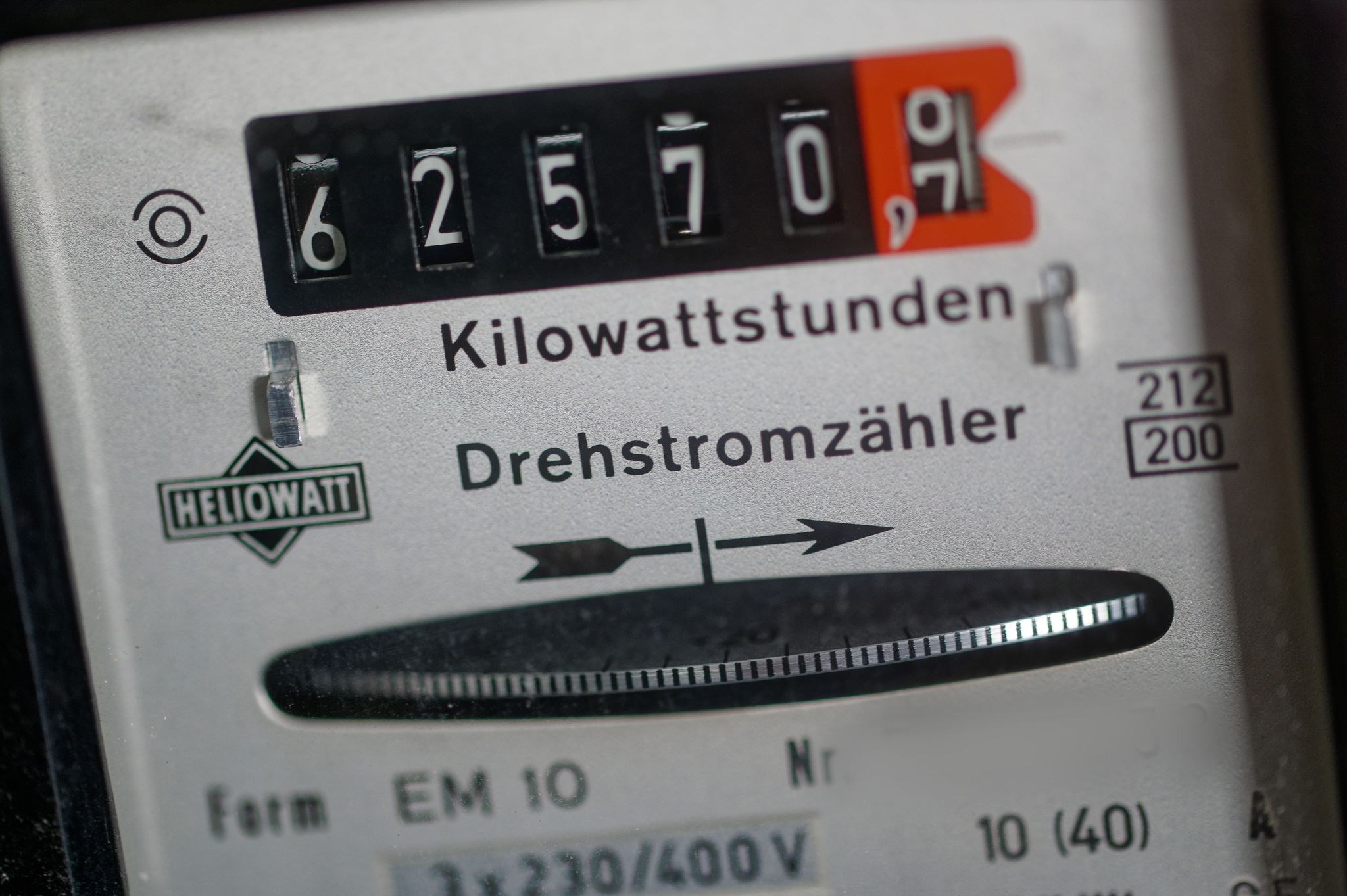 Ab Januar: Strom und Gas werden für Millionen günstiger