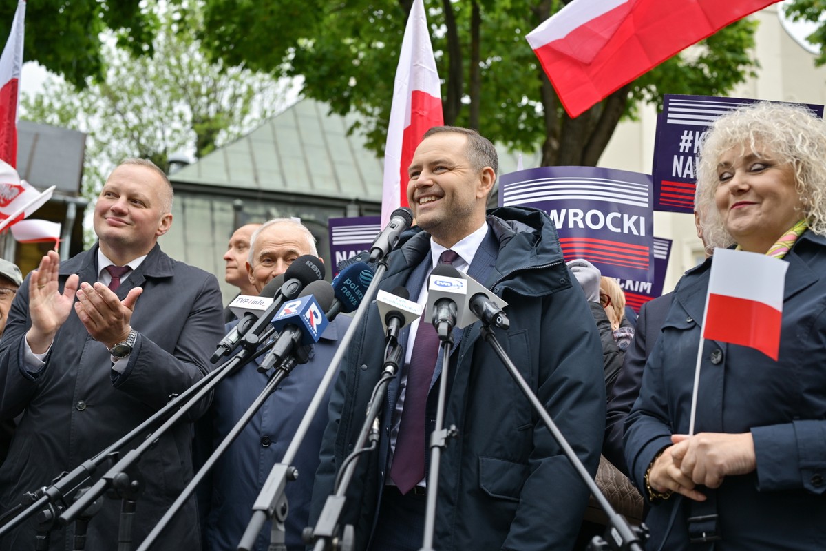 Karol Nawrocki tłumaczy się z mieszkania. "Jest na to masa dowodów"