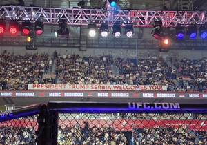 Transparent upućen Donaldu Trampu, UFC