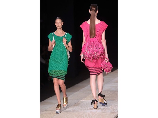 Moda na kolor! Rozpusta barw na wybiegu